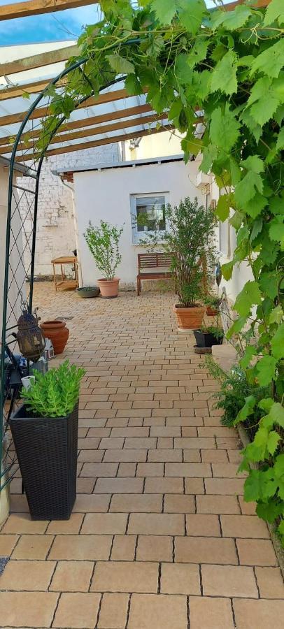 Ferienhaus Cornelia โคเบลนซ์ ภายนอก รูปภาพ